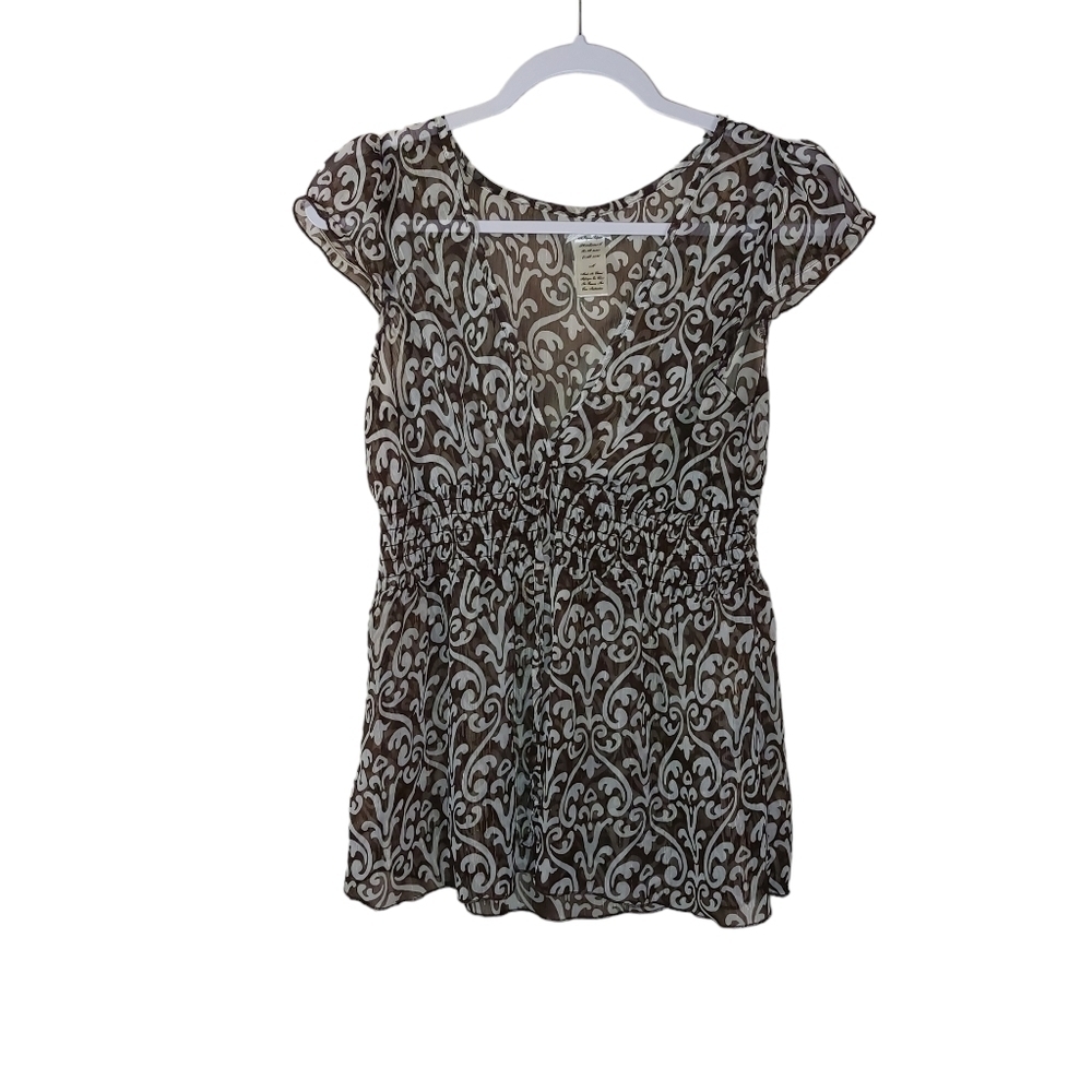 🥸 Forever 21 Ladies Short Sleeve Top